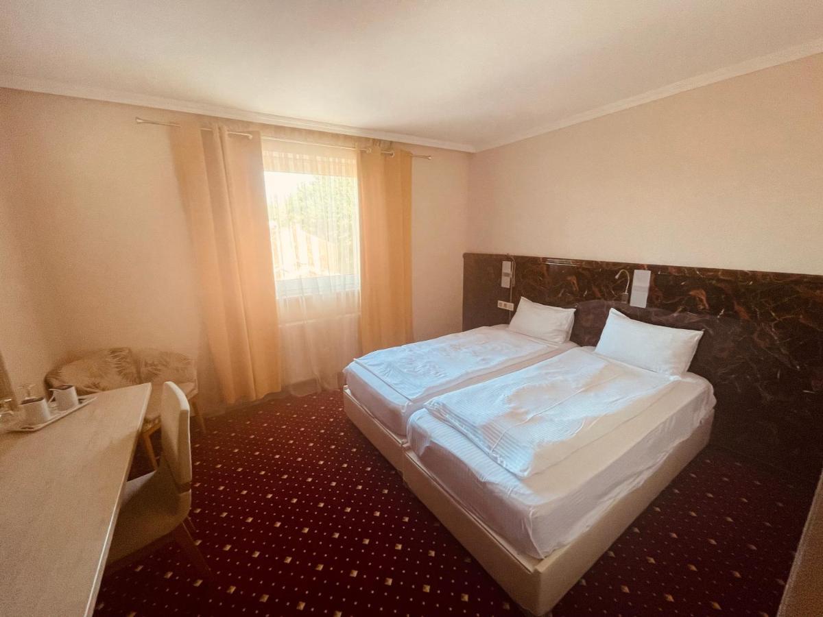 Fergana Uebersee Hotel Bremerhaven Zewnętrze zdjęcie